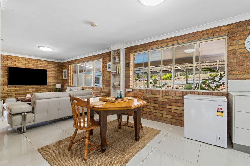 Photo - 39 Sears Road, Yatala QLD 4207 - Image 9