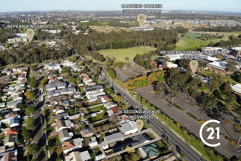 Photo - 39 Second Avenue, Kingswood NSW 2747 - Image 2