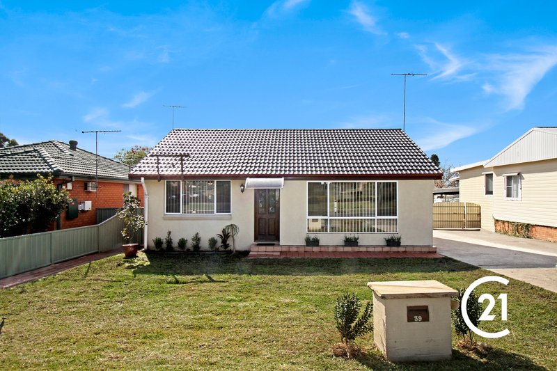 Photo - 39 Second Avenue, Kingswood NSW 2747 - Image 16