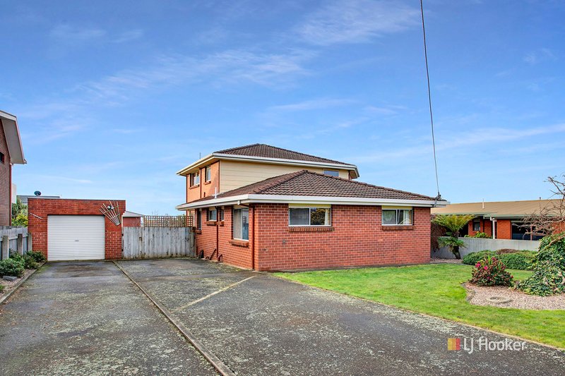 Photo - 39 Shaw Street, Miandetta TAS 7310 - Image 2