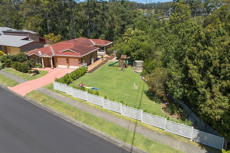 Photo - 39 Sheffield Drive, Terrigal NSW 2260 - Image 16