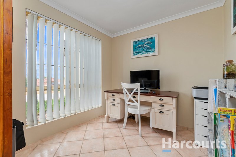 Photo - 39 Silkeborg Crescent, Joondalup WA 6027 - Image 7