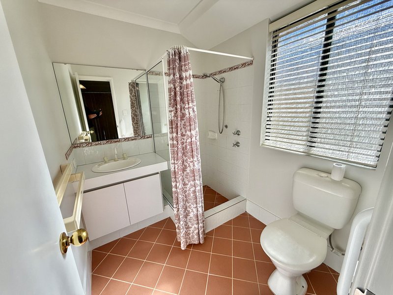 Photo - 39 Silver Gull Court, Geographe WA 6280 - Image 16