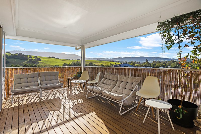 Photo - 39 Sproule Crescent, Jamberoo NSW 2533 - Image 3