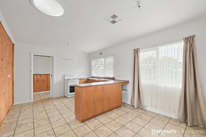 Photo - 39 Station Road, St Leonards TAS 7250 - Image 8