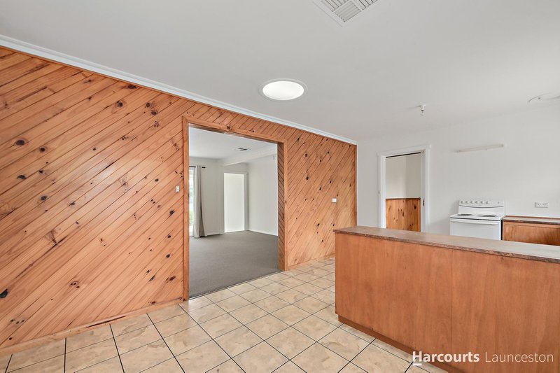 Photo - 39 Station Road, St Leonards TAS 7250 - Image 9