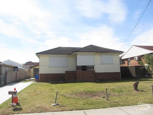 39 Stevenage Road, Canley Heights NSW 2166