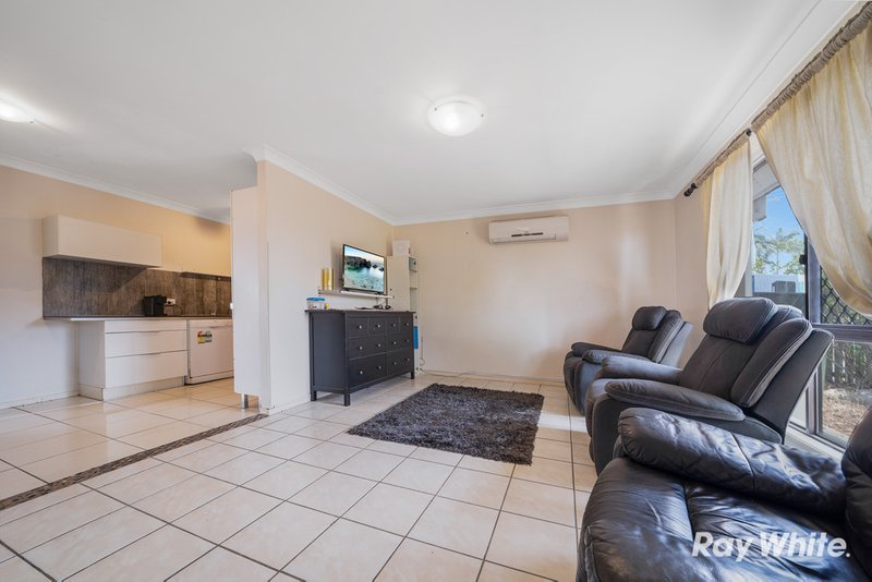 Photo - 39 Stewart Street, Marsden QLD 4132 - Image 4