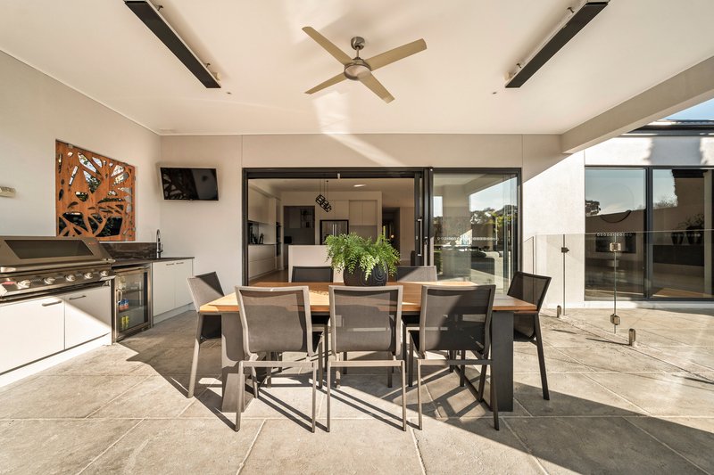Photo - 39 Stuart Avenue, Cheltenham VIC 3192 - Image 25