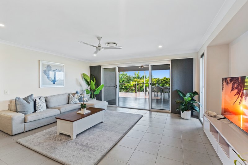 Photo - 39 Sundew Crescent, Upper Coomera QLD 4209 - Image 5