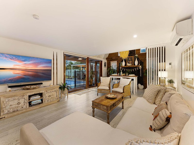 Photo - 39 Sunset Drive, Noosa Heads QLD 4567 - Image 3