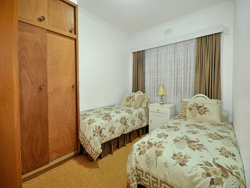 Photo - 39 Surrey Street, Pascoe Vale VIC 3044 - Image 8