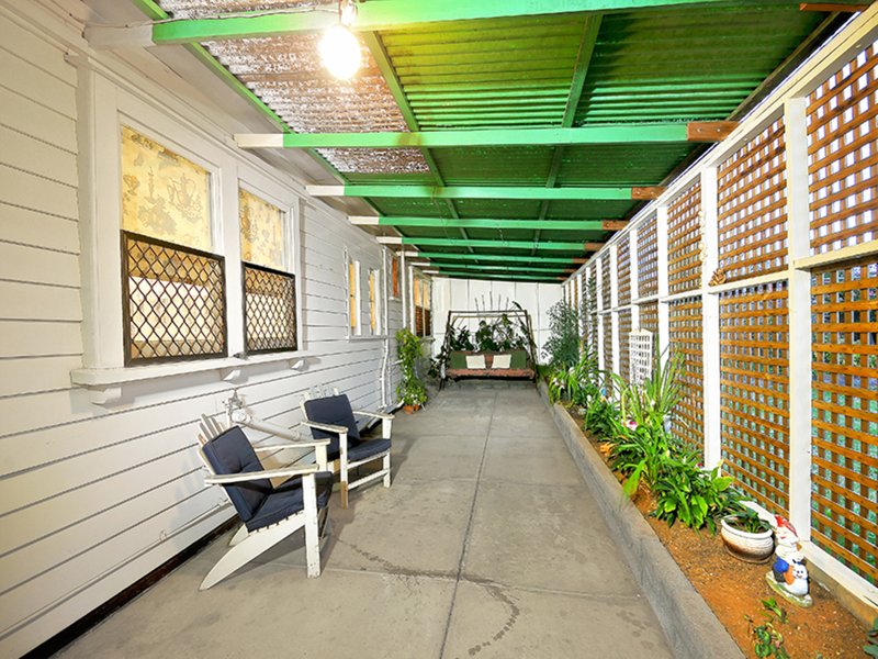 Photo - 39 Surrey Street, Pascoe Vale VIC 3044 - Image 12