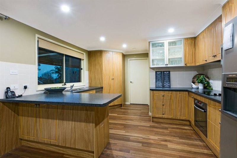 Photo - 39 Sutherland Avenue, Kings Langley NSW 2147 - Image 3