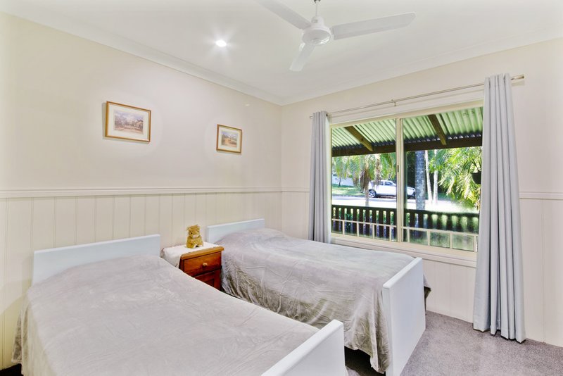 Photo - 39 Suzen Court, Mooloolah Valley QLD 4553 - Image 10