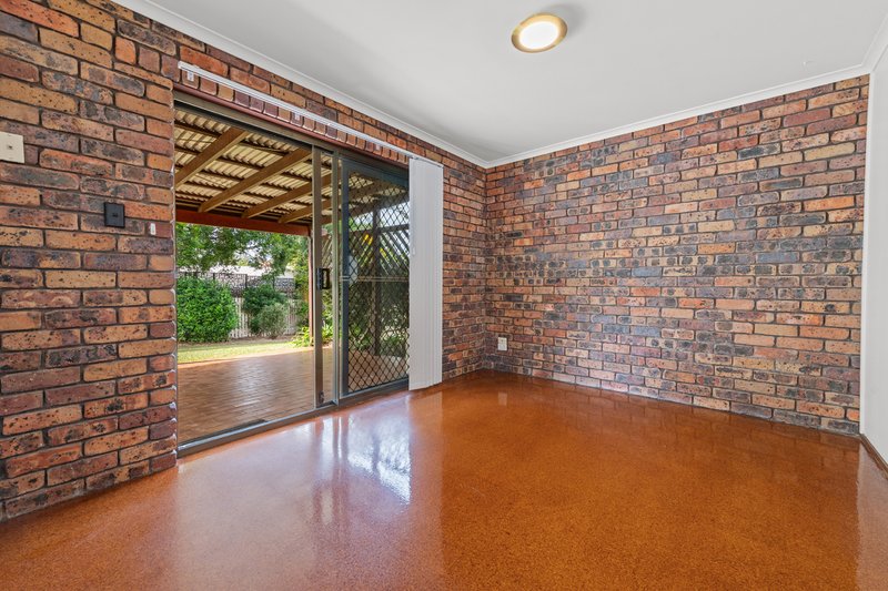 Photo - 39 Syma Street, Chermside West QLD 4032 - Image 6