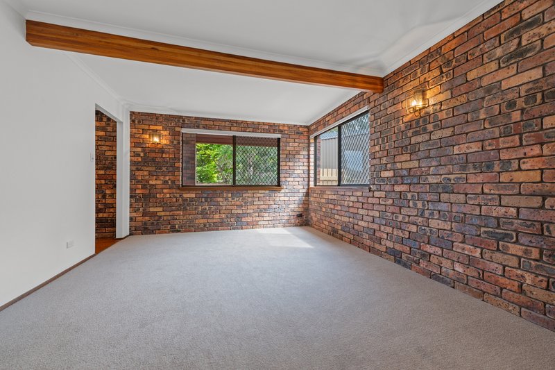 Photo - 39 Syma Street, Chermside West QLD 4032 - Image 8