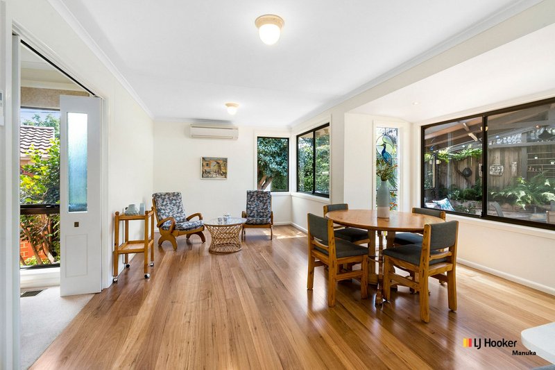 Photo - 39 Tallara Parkway, Narrabundah ACT 2604 - Image 7