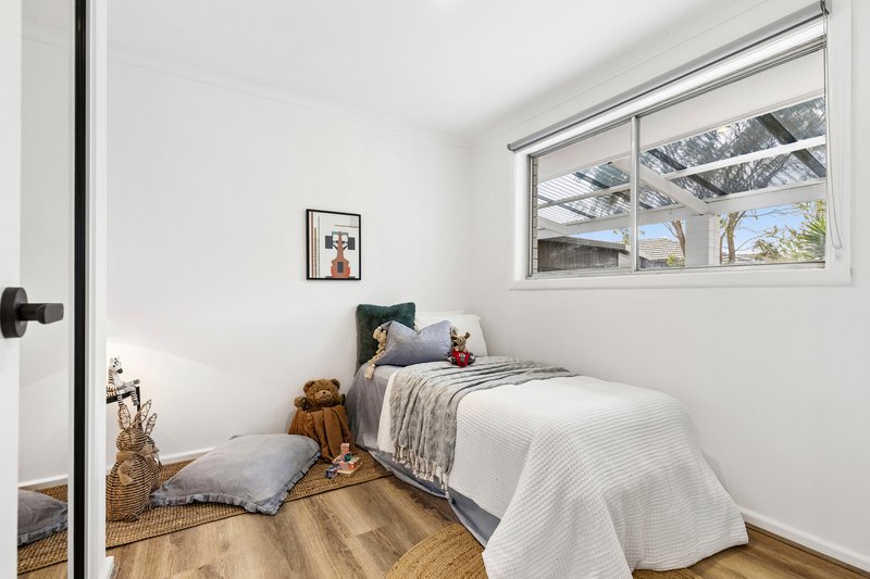 Photo - 39 Talpa Crescent, Corio VIC 3214 - Image 9