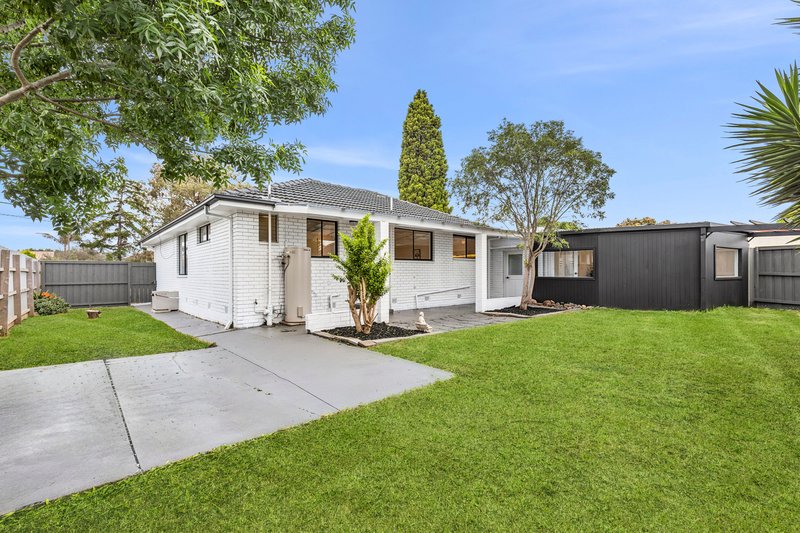 Photo - 39 Talpa Crescent, Corio VIC 3214 - Image 12