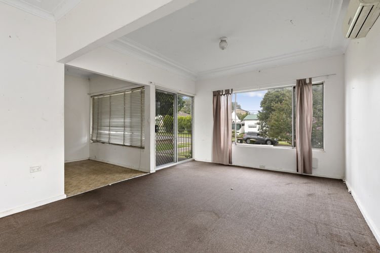 Photo - 39 Tara Road, Blacktown NSW 2148 - Image 2