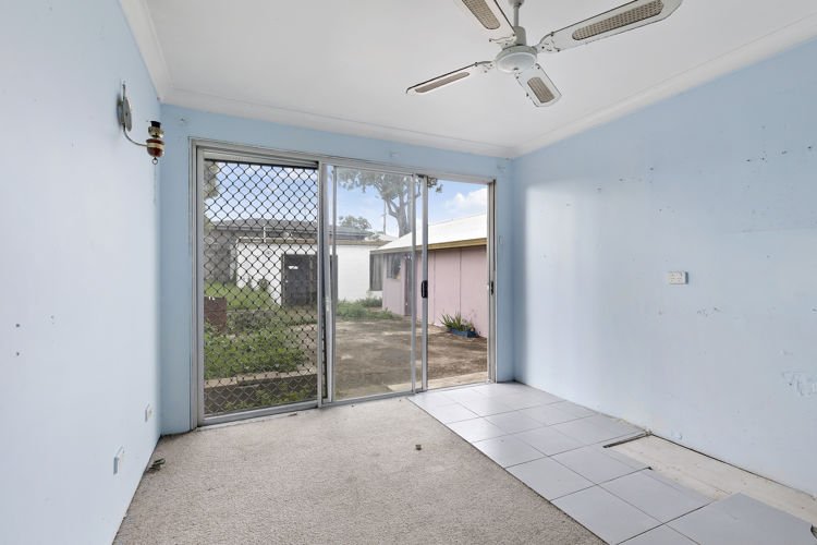 Photo - 39 Tara Road, Blacktown NSW 2148 - Image 3