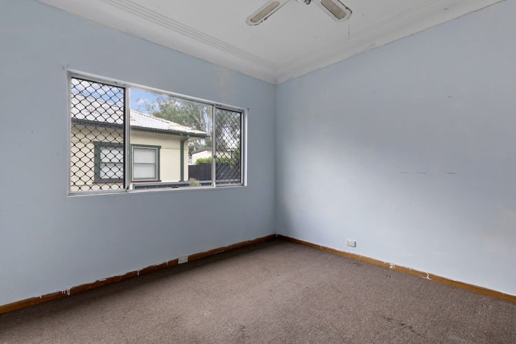 Photo - 39 Tara Road, Blacktown NSW 2148 - Image 4