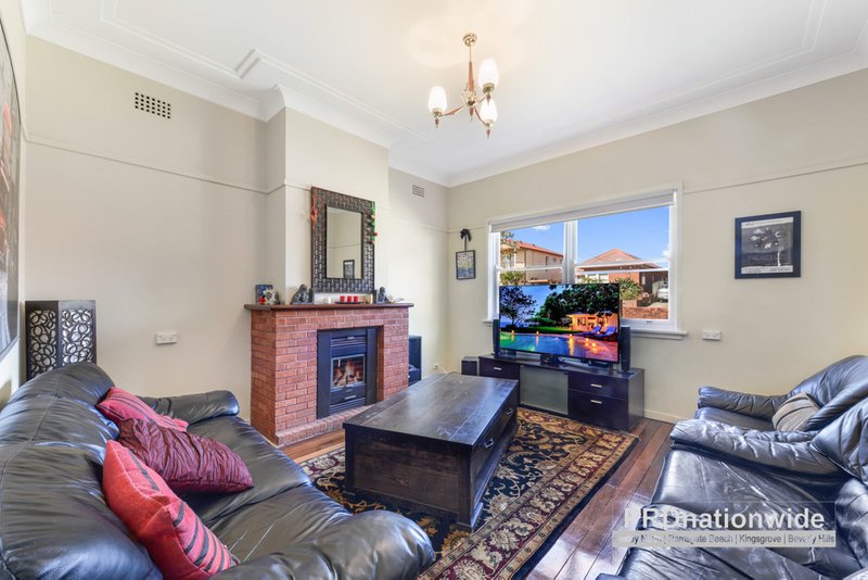 Photo - 39 Tasker Avenue, Clemton Park NSW 2206 - Image 2