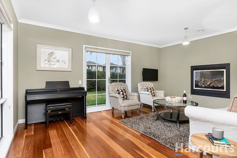 Photo - 39 The Panorama , Keysborough VIC 3173 - Image 5