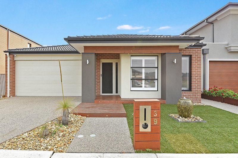 39 Tideswell Street, Clyde North VIC 3978