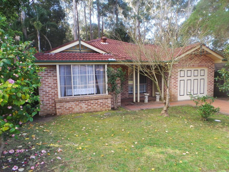 Photo - 39 Tonkiss Street, Tuggerah NSW 2259 - Image 2