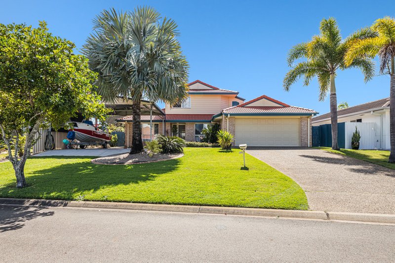 Photo - 39 Topsail Circuit, Banksia Beach QLD 4507 - Image 3