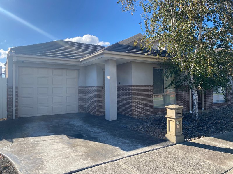 Photo - 3/9 Tullamarina Avenue, Tullamarine VIC 3043 - Image 2