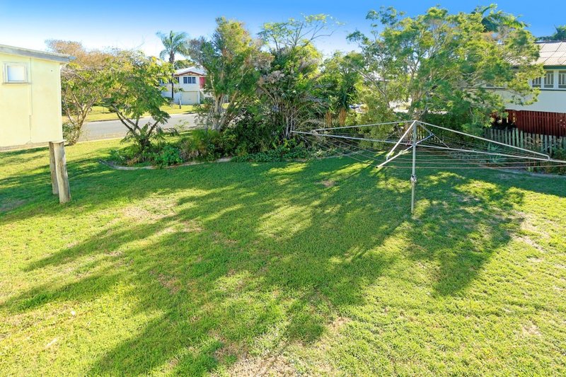 Photo - 39 Tung Yeen Street, Park Avenue QLD 4701 - Image 8