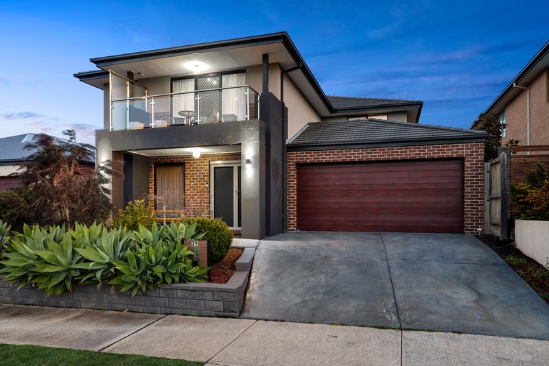 39 Union Street, Clyde North VIC 3978