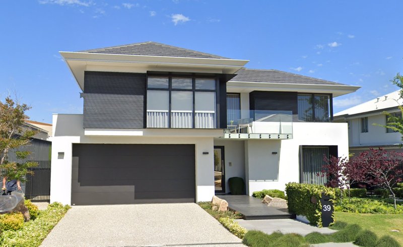 39 Venice Entrance, Iluka WA 6028