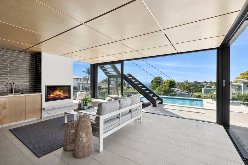 Photo - 39 Victor Road, Dee Why NSW 2099 - Image 20
