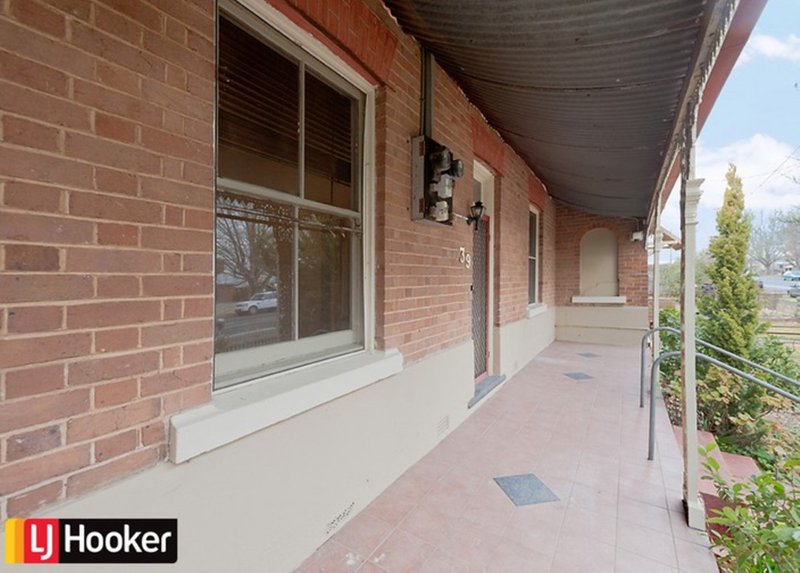 Photo - 39 Victoria Street, Goulburn NSW 2580 - Image 2