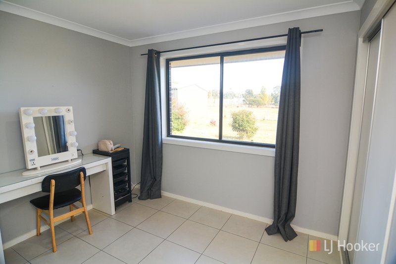 Photo - 39 View Street, Lidsdale NSW 2790 - Image 10