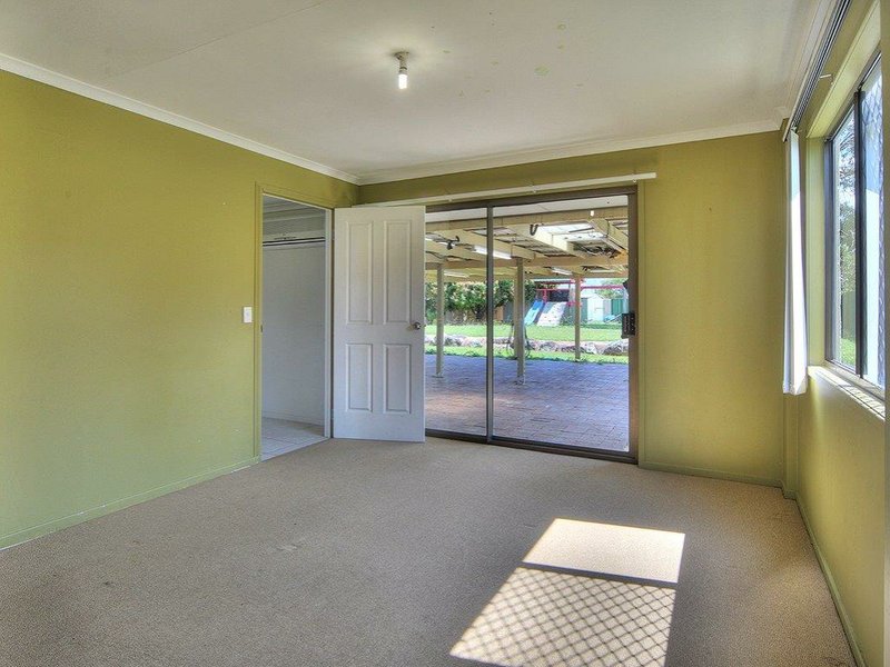 Photo - 39 Volant Street, Regents Park QLD 4118 - Image 10