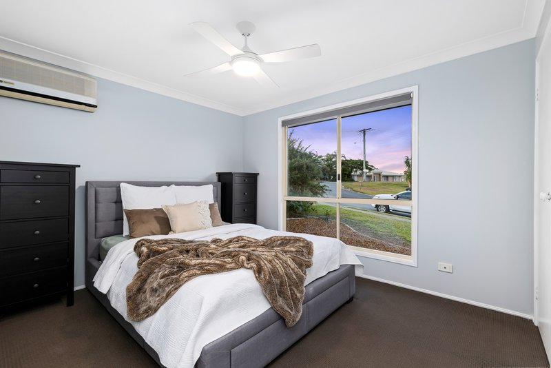 Photo - 39 Walkers Road, Everton Hills QLD 4053 - Image 7