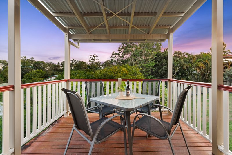 Photo - 39 Walkers Road, Everton Hills QLD 4053 - Image 10