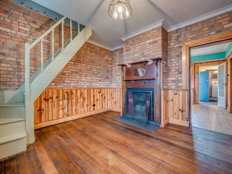 Photo - 39 Warwick Street, Hobart TAS 7000 - Image 2