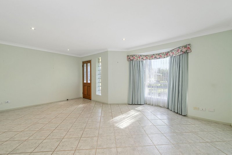 Photo - 39 Wayfield Way, Port Macquarie NSW 2444 - Image 2