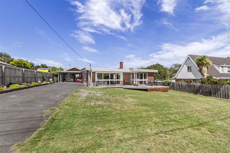 Photo - 39 Wells Parade, Blackmans Bay TAS 7052 - Image 8