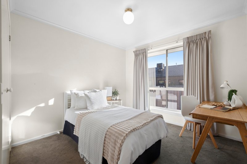 Photo - 39 Wheatley Street, Kyneton VIC 3444 - Image 11