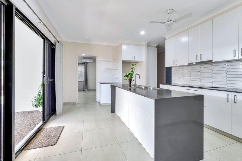 Photo - 39 Whipray Circuit, Berrimah NT 0828 - Image 6