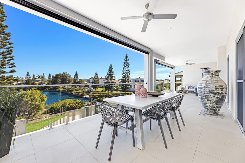 Photo - 39 Whitehaven Way, Pelican Waters QLD 4551 - Image 19