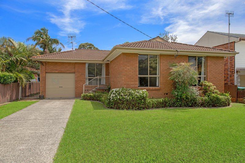 39 Windsor Road, Berkeley Vale NSW 2261