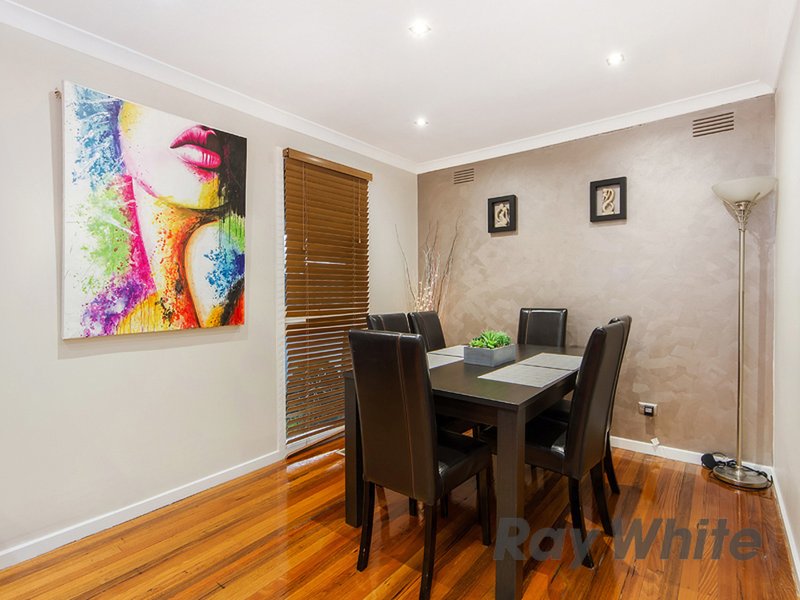 Photo - 39 Wintersun Drive, Albanvale VIC 3021 - Image 5